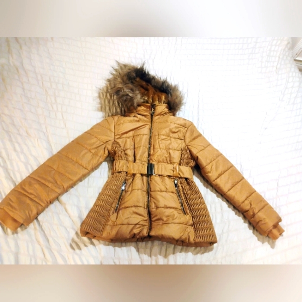 Icon Apparel furry comfy Jacket  tan size small